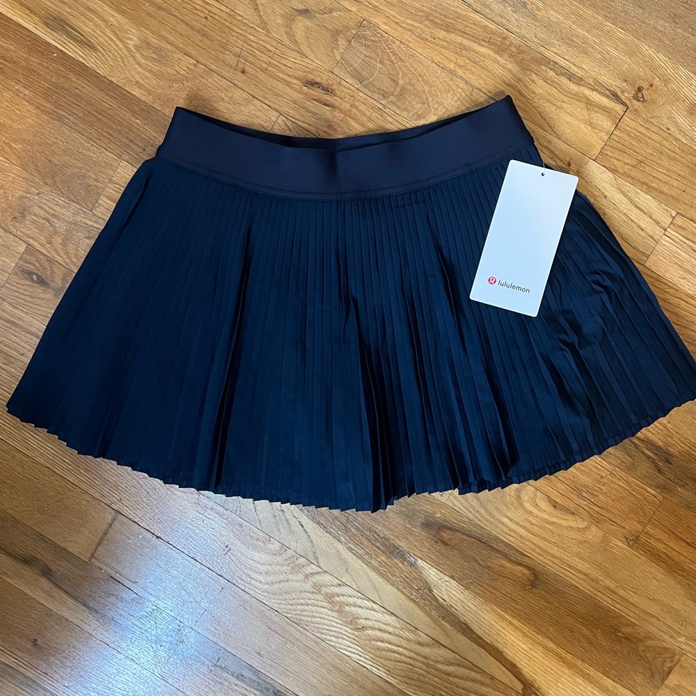 ❌SOLD❌Lululemon Athletica Navy Pleated Skater Skirt